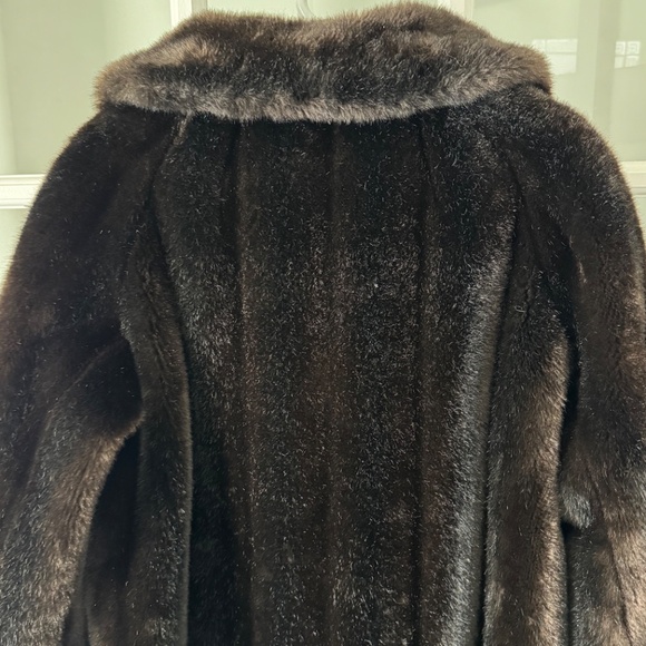 Rare Sterling Stall Luxury Faux Fur Long Coat Brown - Excellent Condition - Fits - Picture 6 of 16